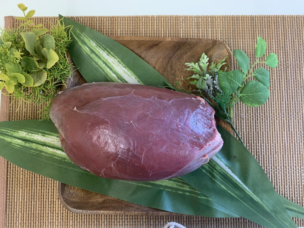 お家ごちそう 長浜産 鹿肉 モモ ブロック 農家漁師から産地直送の通販 ポケットマルシェ