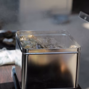 広島牡蠣老舗の味!カンカン焼き[生食可]