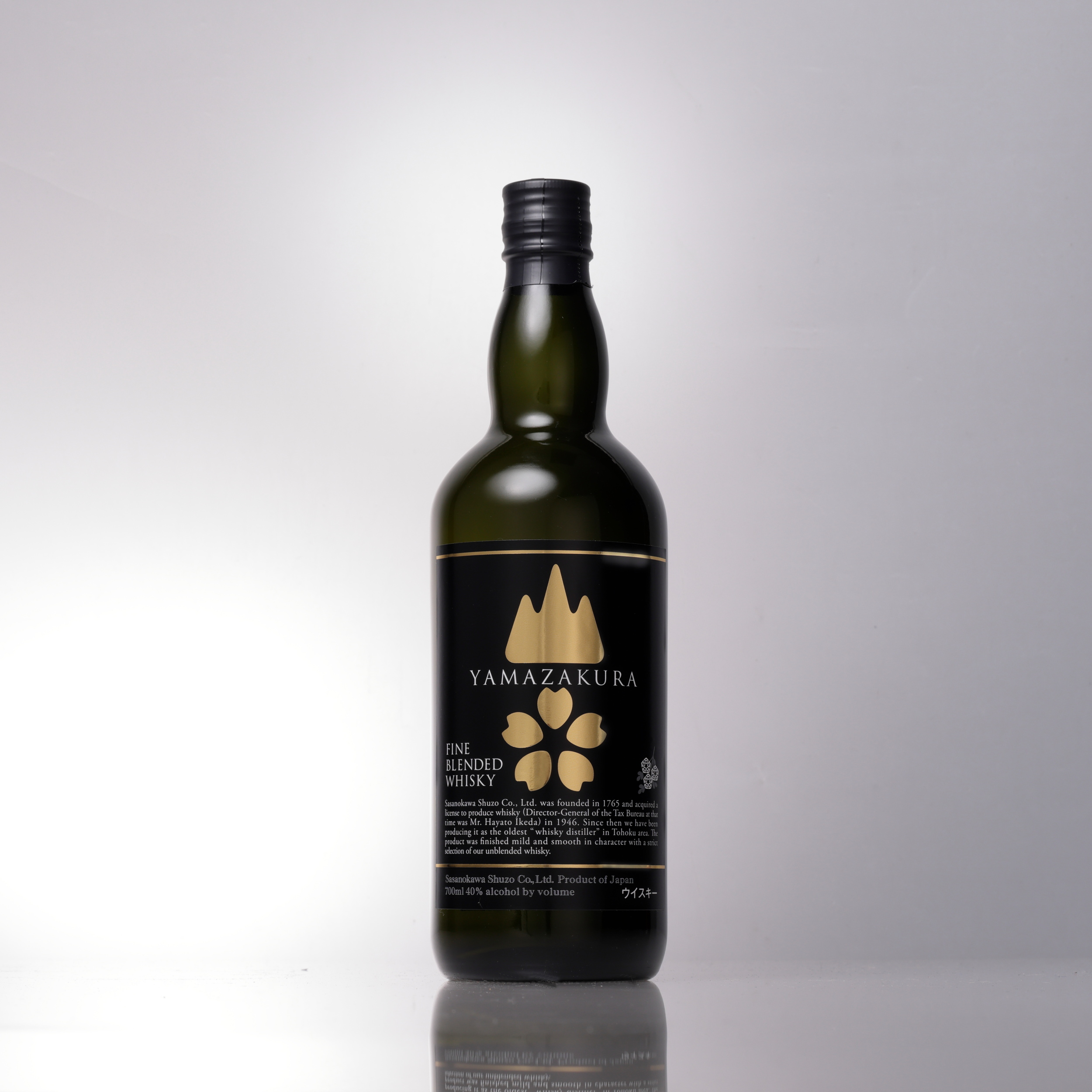 超ロングセラー／ブレンデッドウイスキー山桜 黒ラベル【笹の川酒造