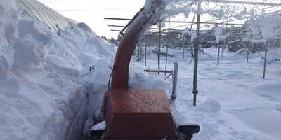 2回ハウスを潰した私が熟知した、ハウス除雪のコツ4条