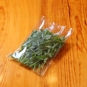 屋内で栽培しているので安全！もぎたてよもぎ「もぎよもぎ」5袋