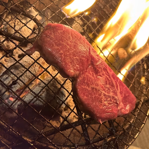 【肉の嬢王ヒレ】兵庫県産黒毛和牛（経産牛）ヒレ（ステーキ用）168g/真空パック