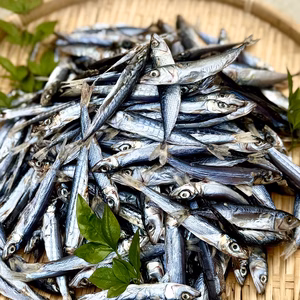 【海の精×天日干し】小魚の無添加干物（1000g）