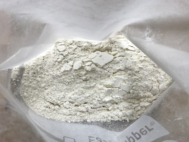 2025年産南部小麦精白粉(農薬化学肥料不使用・天日乾燥栽培) 1,000g精白した小麦粉+フスマ330g