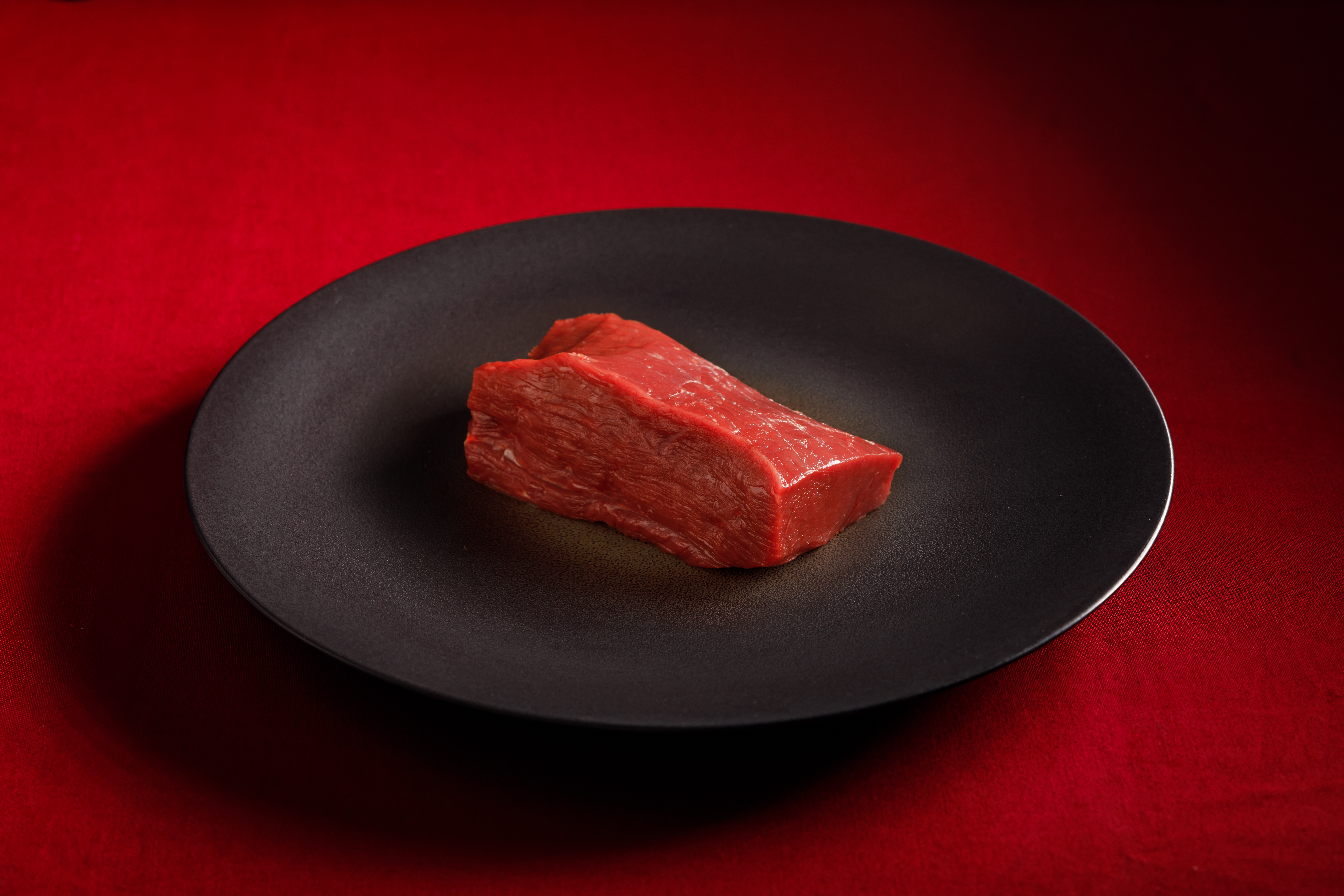 [春鹿]槌鹿 モモ肉 臭みなし!シンプルな味付けで!ロースト、ステーキ、カツに 2パック(400g)