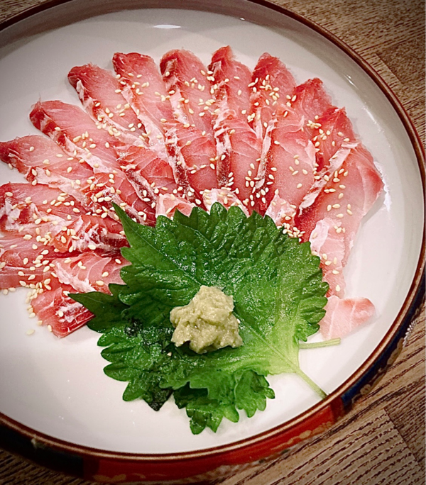 魚突き 捕獲動画あり イシガキダイ1 0kg鱗 下処理済み 農家漁師から産地直送の通販 ポケットマルシェ