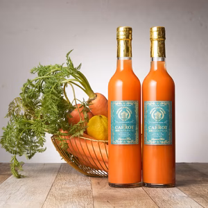 鈴盛農園の大吟醸濃厚にんじんジュース 500ml×2本