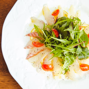 【上品な味わい】簡単調理！皮も引いてるからすぐ味わえるブランド真鯛