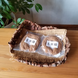 自然栽培の玄米麺(細麺)