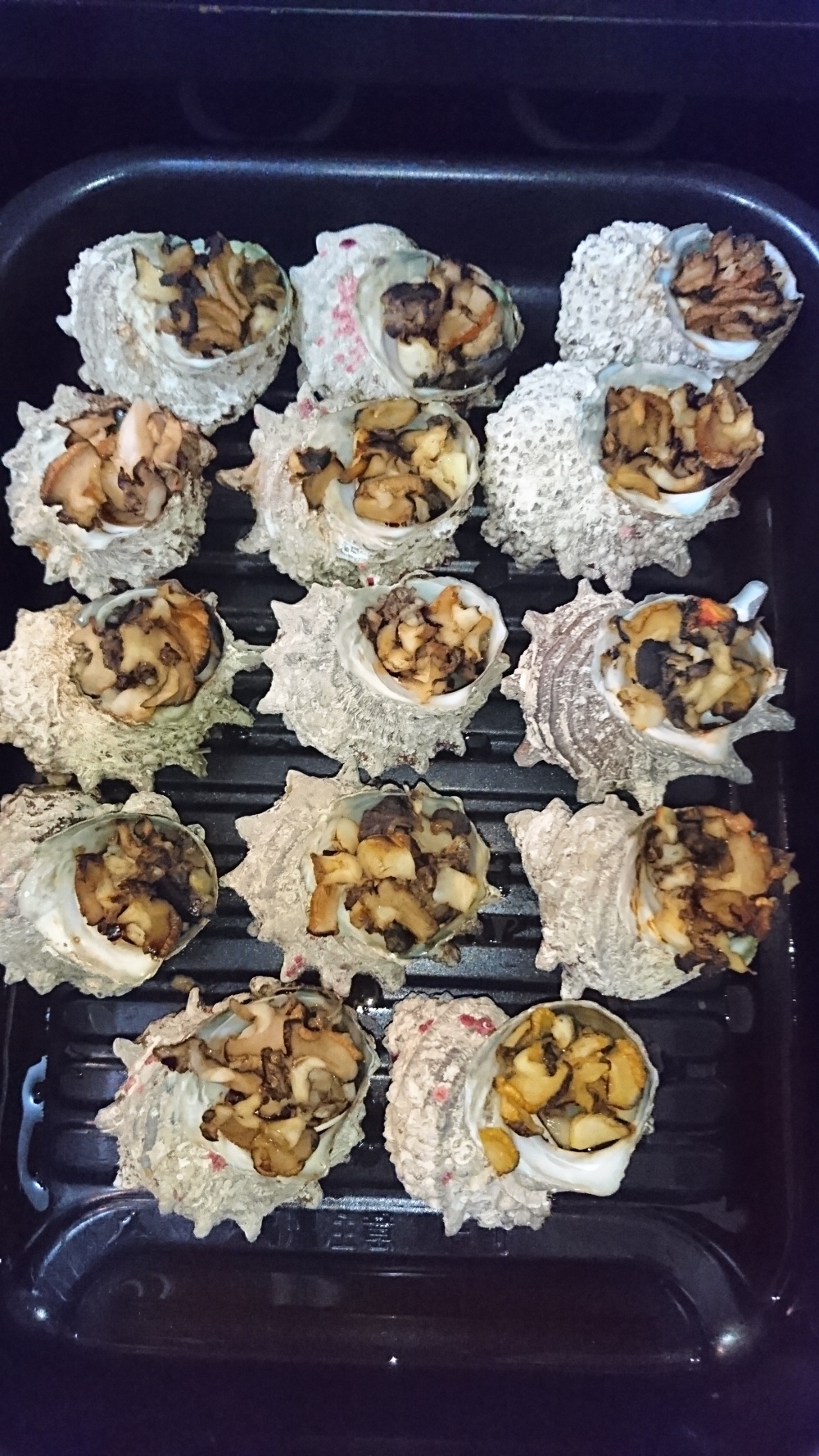 山口県萩産天然フジツボだらけのサザエ2キロ 農家漁師から産地直送の通販 ポケットマルシェ