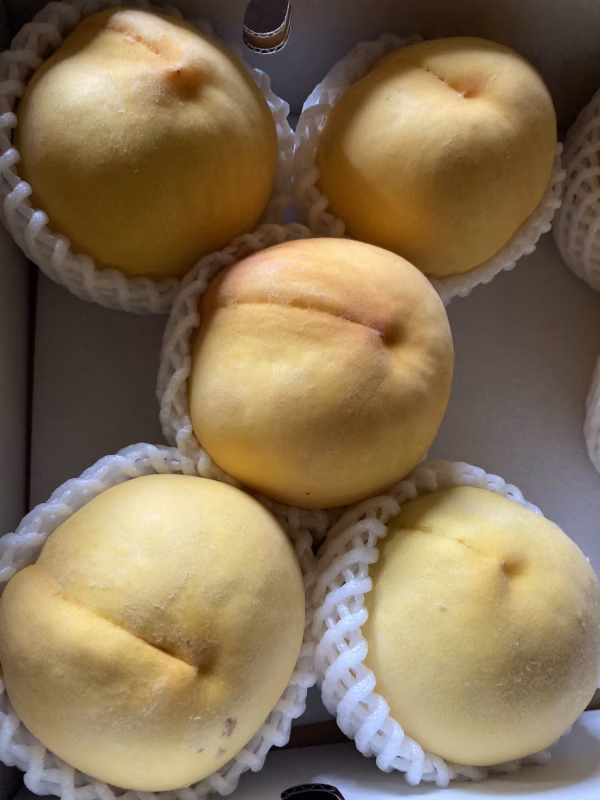 本日21時まで限定　【ゴールデンピーチＡ品優品】2キロ箱　