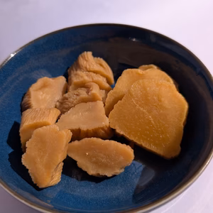 本場沢庵　乳酸菌数80万以上　ナリヒラ沢庵　添加物不使用　(ク―ル冷蔵)