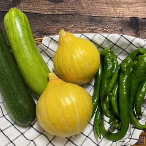 夏の彩り！緑黄色野菜セット⭐️韓国料理「ジョン」のレシピ付
