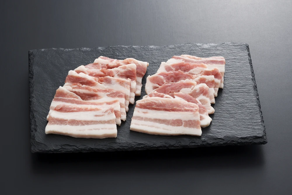 豚バラ肉　焼肉用厚切り　サムギョプサルに　発酵食品を食べた豚「雪乃醸」