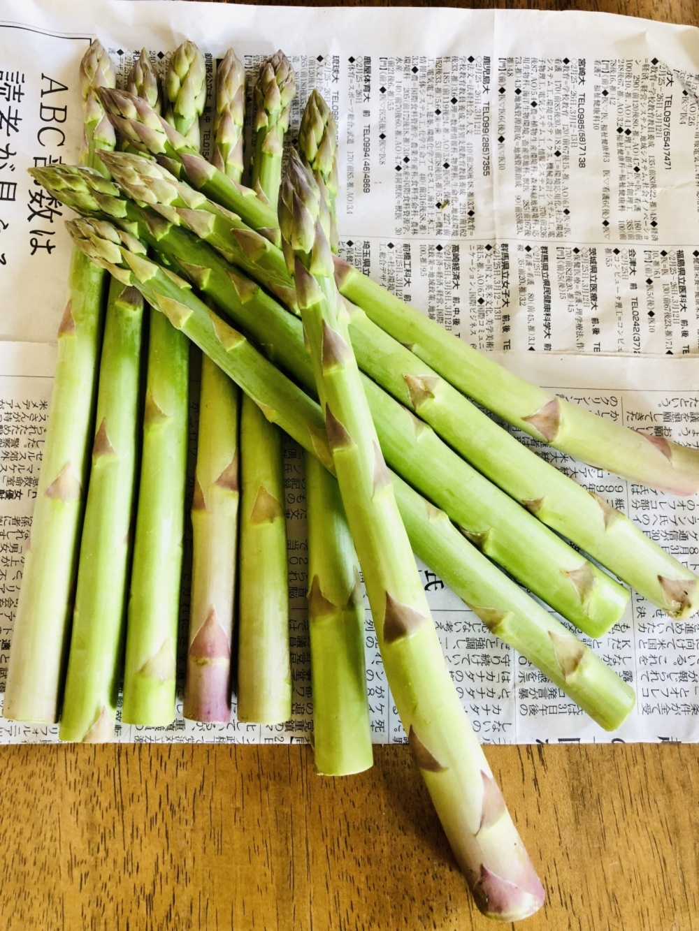 アスパラ界のイケメン揃い 超 超 超極太アスパラ 農家漁師から産地直送の通販 ポケットマルシェ