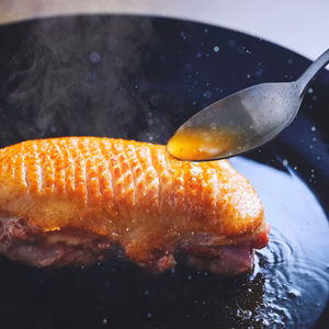 クリスマス・お正月用　近江鴨カットロース　約300ｇ×2P　送料無料