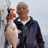 柴田弥生 | まる弥の魚卓