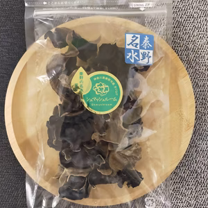 秦野の名水育ちきくらげ！シュマッシュルーム(35g×５PAC)