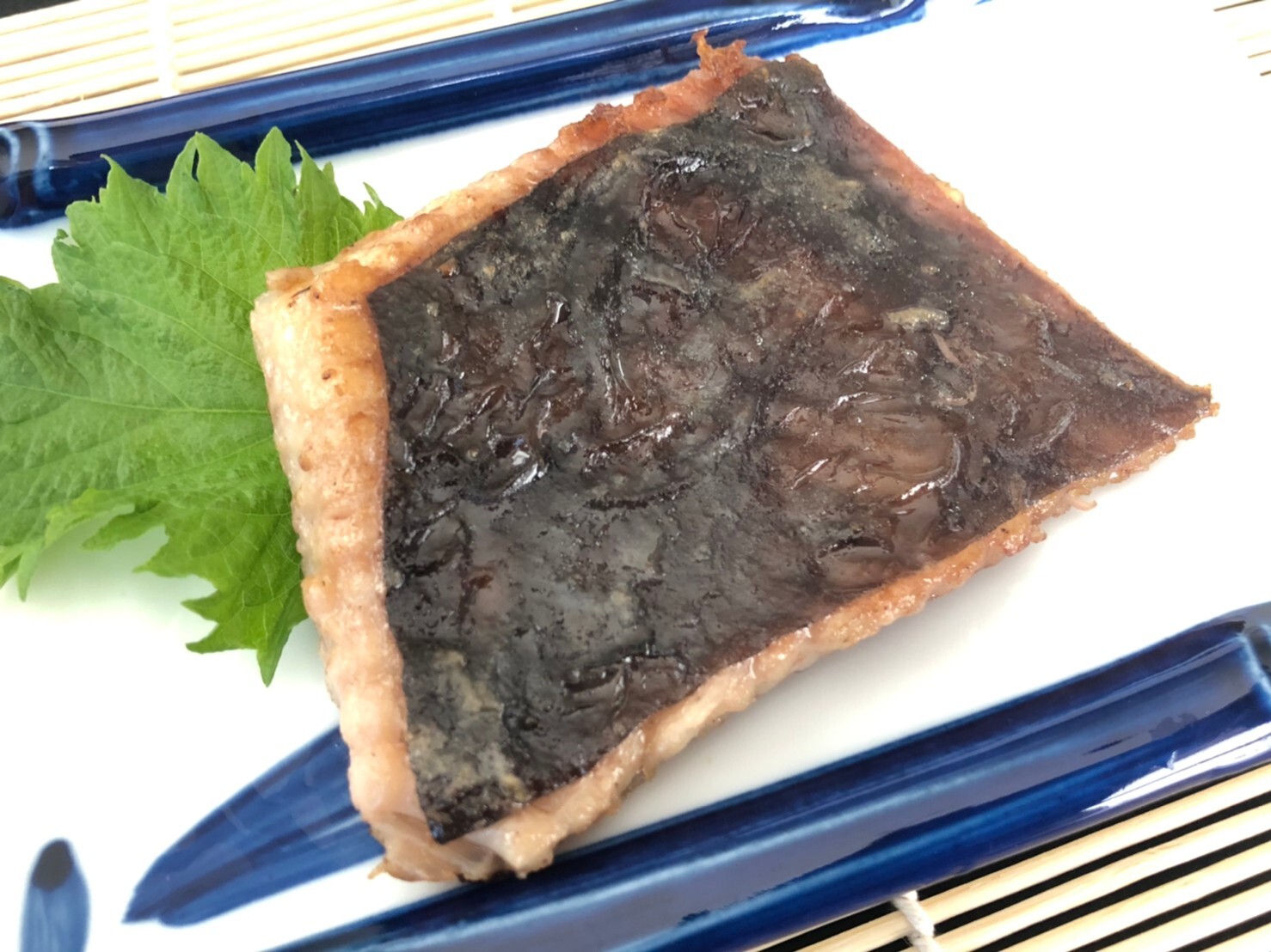 北海道宗谷産 真かすべむき身1kg 皮付き切身1kg 農家漁師から産地直送の通販 ポケットマルシェ