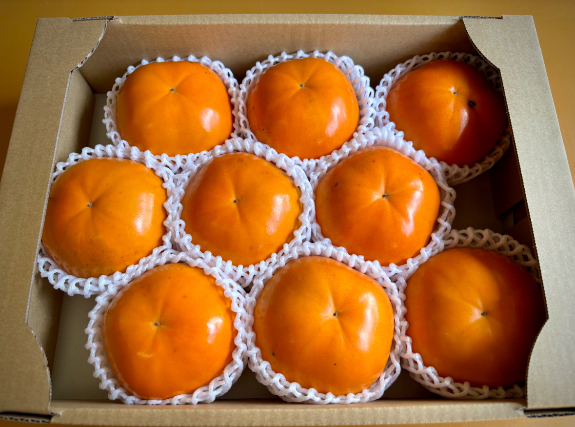 [送料500円引き]紀州てまり(柿) ファミリーパック 2L以上 8〜9玉入り 紀州てまり2L以上8〜9玉入り