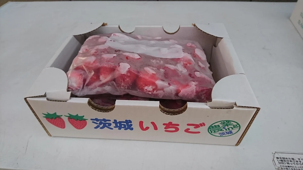 完熟冷凍いちご（１ｋｇ）　いちご農家さんからの直送品