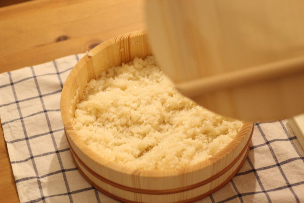 最強の寿司飯をつくる 肝はやっぱりお米の品種選びにあった 農家漁師から産地直送の通販 ポケットマルシェ