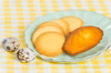 うずらの卵とお菓子セット