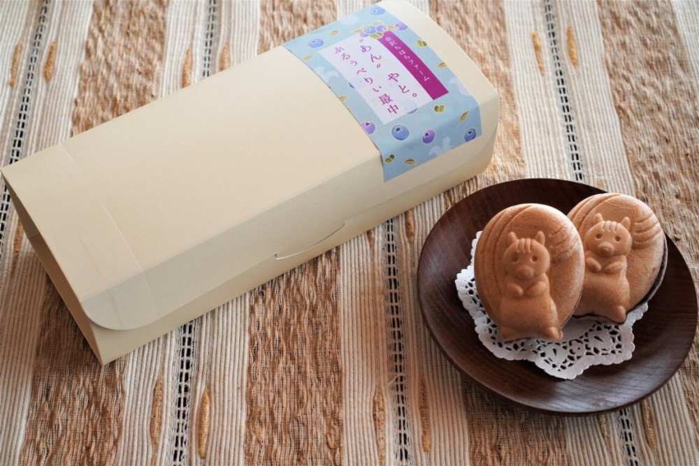 食品添加物不使用 あんやと ぶるぅべりぃ手作り最中セット 農家漁師から産地直送の通販 ポケットマルシェ