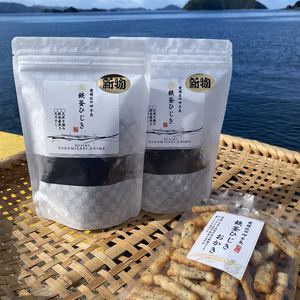 自然の旨みを味わえる『鉄釜ひじき 2袋』と『鉄釜ひじきおかき 1袋』セット
