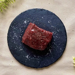 【なべ様専用】【自家製ニンニクオイルで包んだ】鹿肉ステーキ×3
