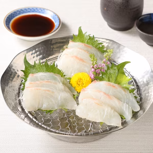 お刺身をご家庭で好きな時に食べられる！天草産「真鯛お刺身用のサク」《特殊冷凍》