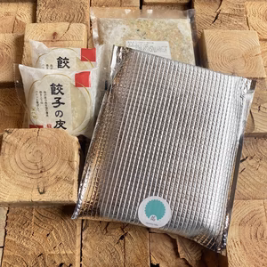 みんなで餃子パーティー！アフロきゃべつ餃子キット！約30個＆皮煎餅