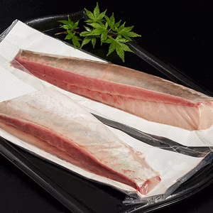 【まだまだ割引中！】百年漁師の鰤スキンレスロイン4パック　冷蔵　熨斗対応可