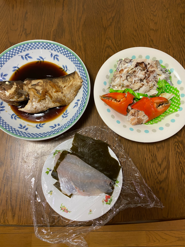 高級魚アカハタ1匹で0 5k 0 6kものを2匹分 農家漁師から産地直送の通販 ポケットマルシェ