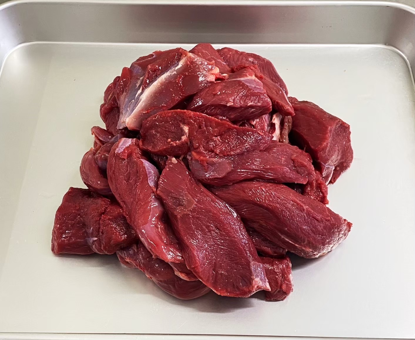 遠野鹿肉[熟成]端材・端肉カット品 1000g(1パック~)
