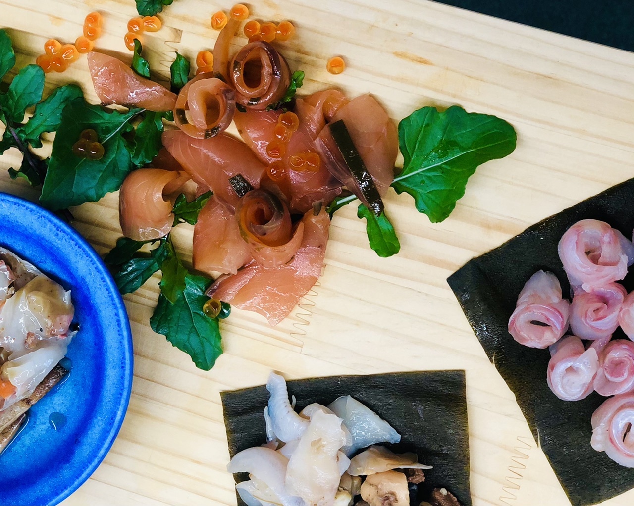 昆布仕込み スモーク鮭 3pcセット 富山県朝日町産 農家漁師から産地直送の通販 ポケットマルシェ