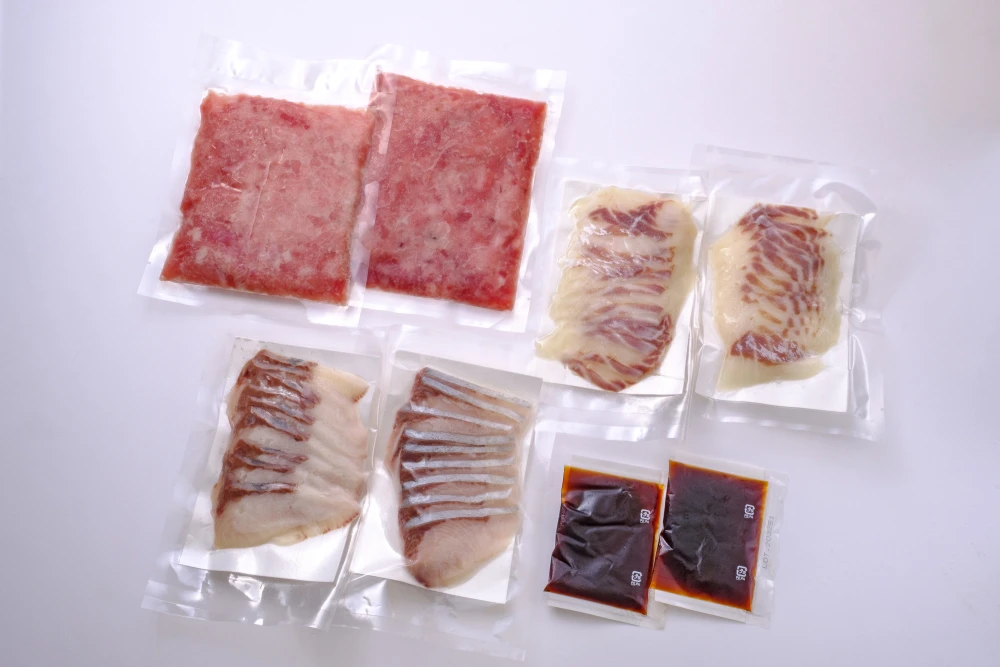 みやびブランド三種海鮮丼セット(鯛・鮪・勘八)