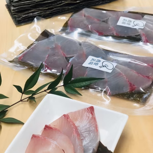 富山湾の天然　熟成ヒラマサ昆布〆3pc