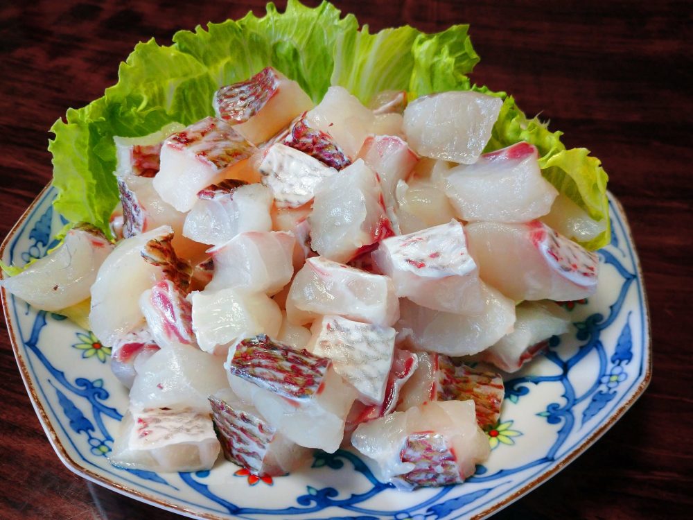 大好評 骨なしすぐお料理 ゆら鯛サイコロカット500g冷凍パック 農家漁師から産地直送の通販 ポケットマルシェ