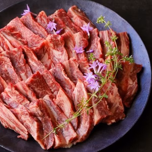 ご家庭でのお祝いごとに！【霧島和牛】経産牛 焼肉用カルビ500g