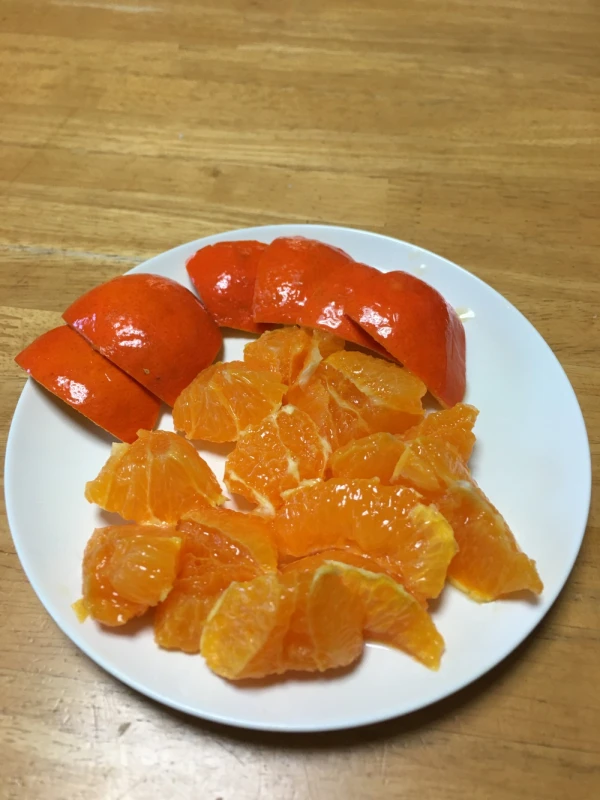 　濃厚な果汁が溢れ出す初夏の柑橘セミノール　中サイズ