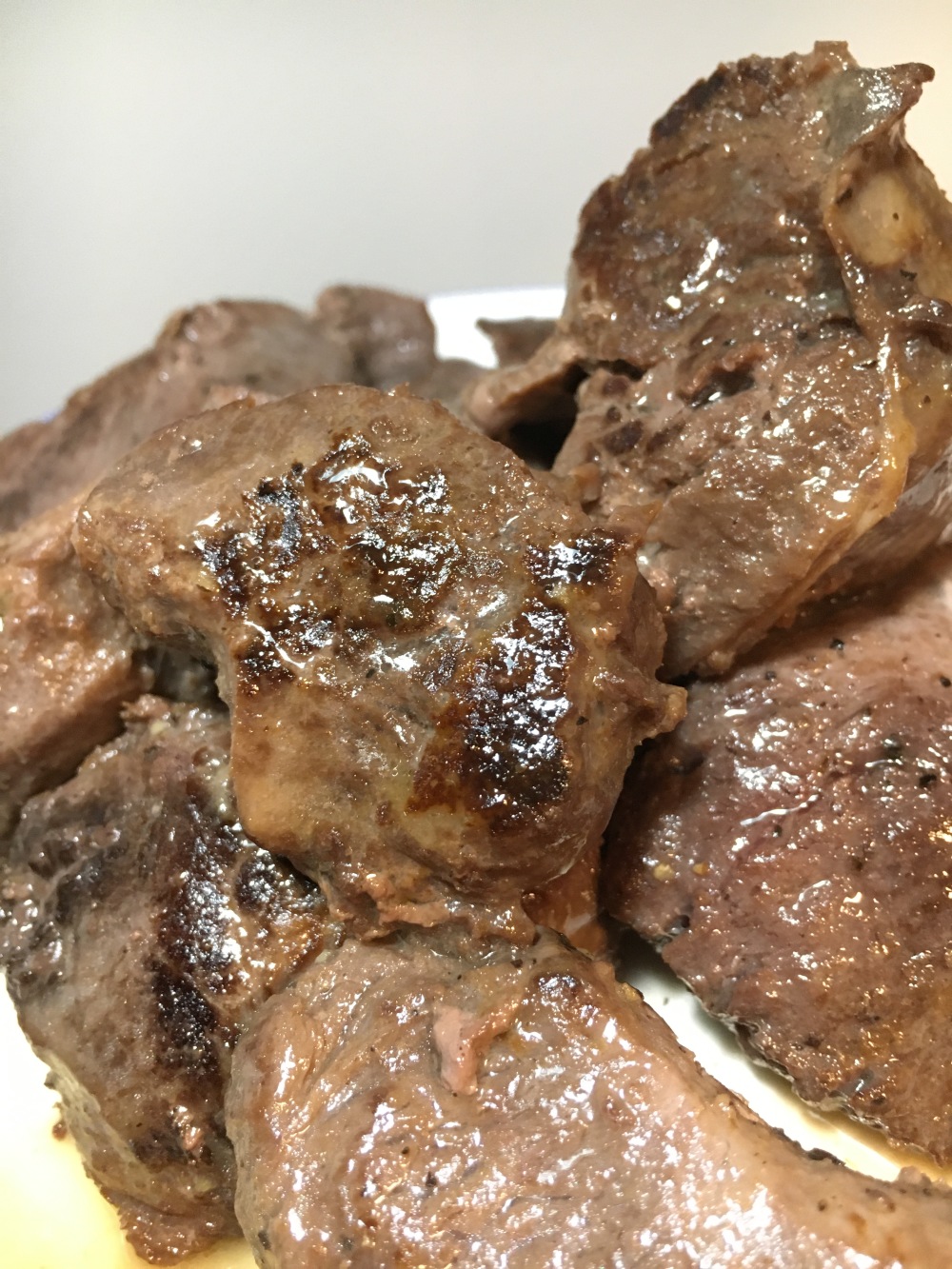 タレに漬け込んだ豚モモ肉の薄切りをご飯に巻いて焼き上げる肉巻きおにぎり発祥の都道府県は ラットが死んだ 削除 理由