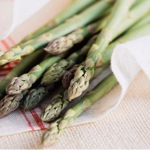 北海道産　朝採りグリーンアスパラ