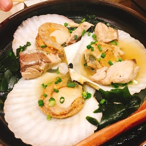 シンプルにホタテ&メカブ。