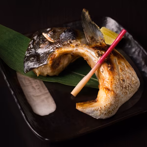 【極上とろ肉付き】1匹からわずか5%の希少部位脂滴る『天然ブリかま』