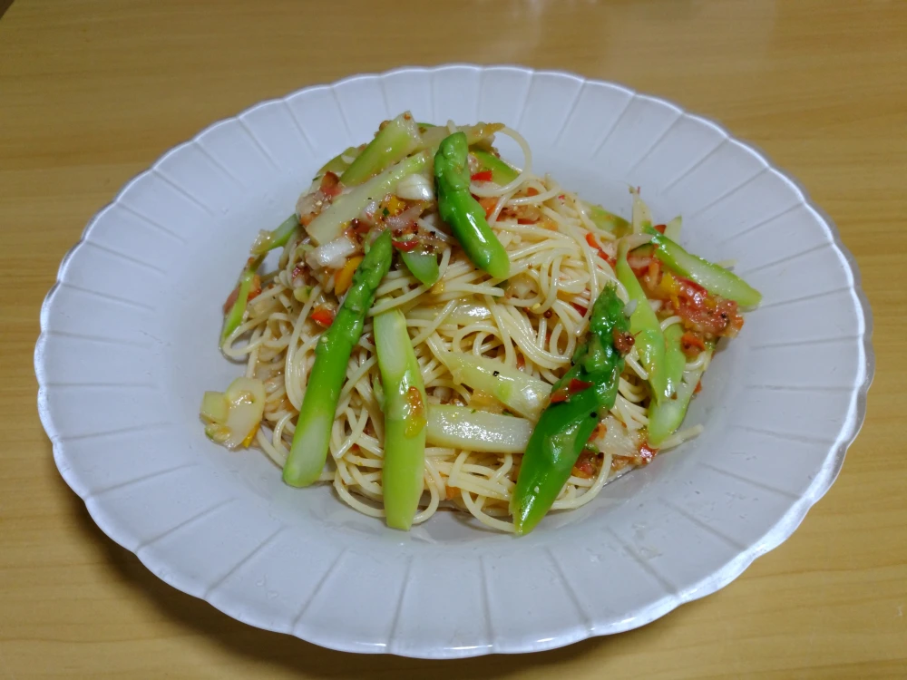 味はそのままアスパラガス　規格外品