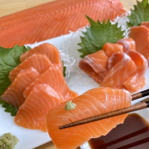【青森サーモン】特大フィレ（約820g/枚）