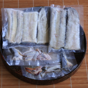 命の味わい‼ 北関東の清流「那珂川産 天然うなぎ」【真空冷凍】（2尾計280g）