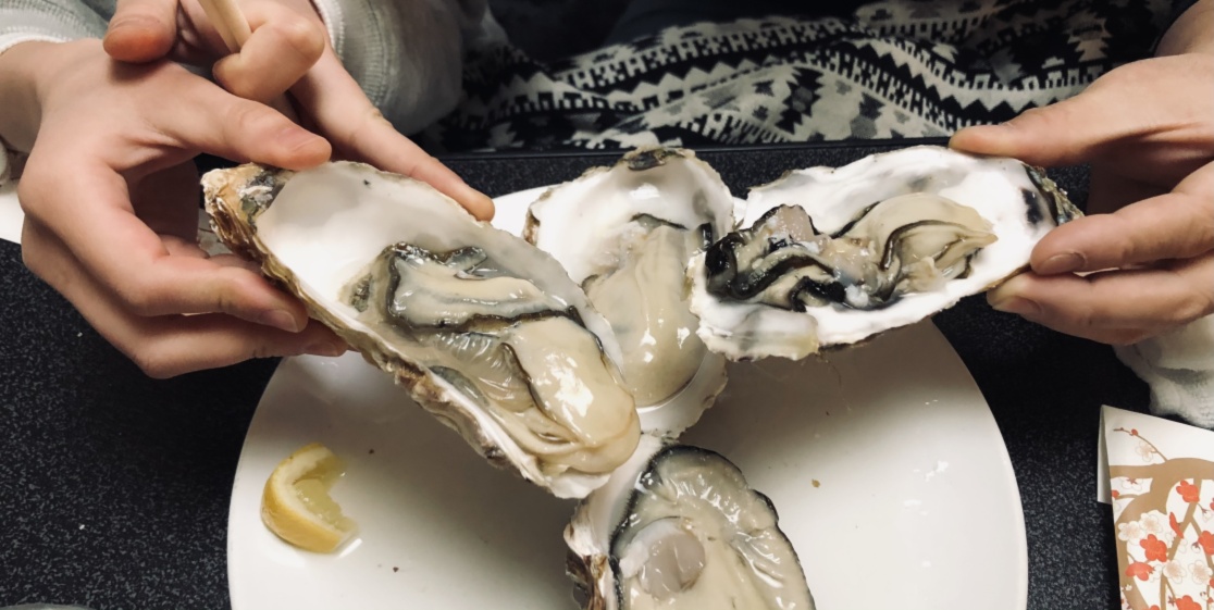 牡蠣バカがつくる米崎牡蠣 生食用 お試し食べ頃サイズ5個 小サイズ 農家漁師から産地直送の通販 ポケットマルシェ