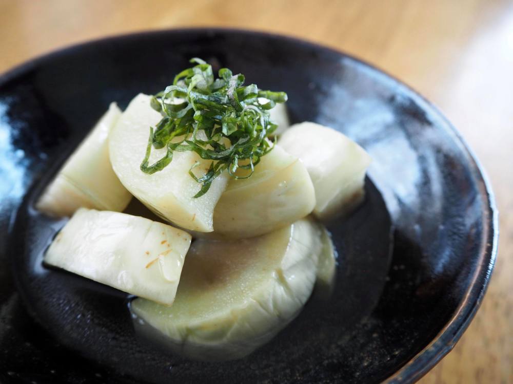 野菜ソムリエが厳選した初夏セット ふわとろ白ナスと今が旬の野菜セット 農家漁師から産地直送の通販 ポケットマルシェ